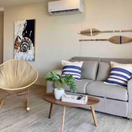 Indulge, Balcony Jacuzzi Apartamento Cartagena